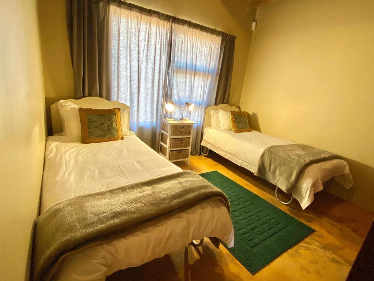 Parkview Safari Lodge Colchester Eksteriør bilde